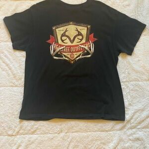 Realtree Men's Black T-shirt